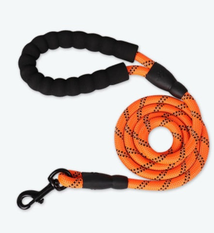 Visible Reflective Pet Leash for Secure, Stress-Free Walks
